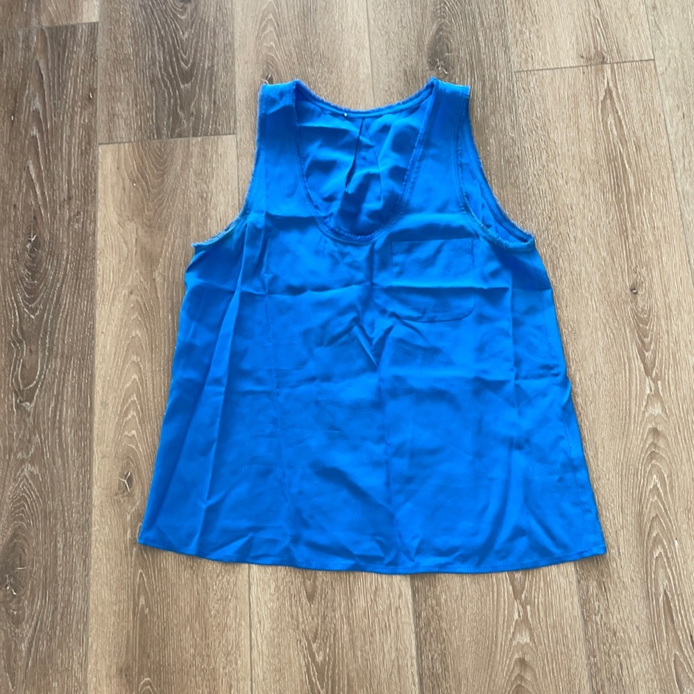 Blue silk tank top with pocket